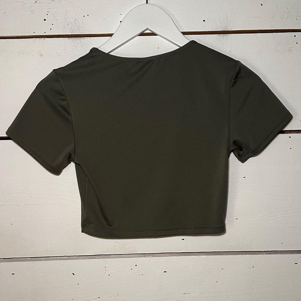 Gymshark Womens Short Sleeve Dark Green Crop Top - Picture 4 of 4